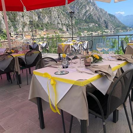 Hotel Alla Noce Limone sul Garda Bagian luar foto