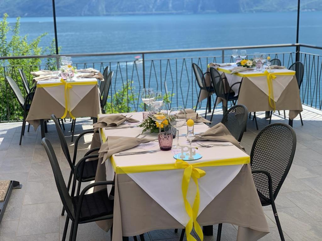 Hotel Alla Noce Limone sul Garda Bagian luar foto