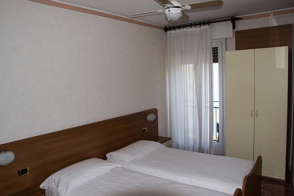 Hotel Alla Noce Limone sul Garda Bagian luar foto
